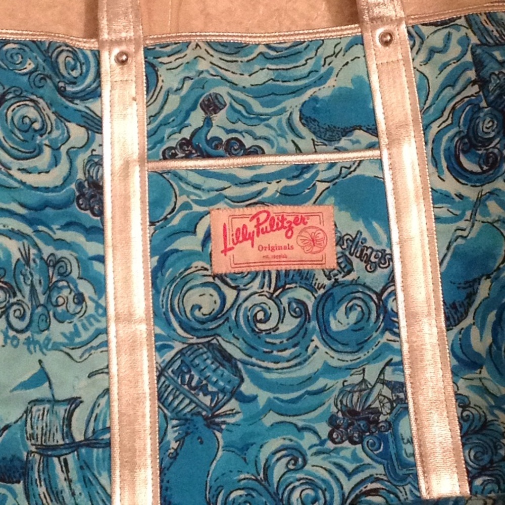 Lilly Pulitzer dark and stormy large tote - Picture 2 of 7
