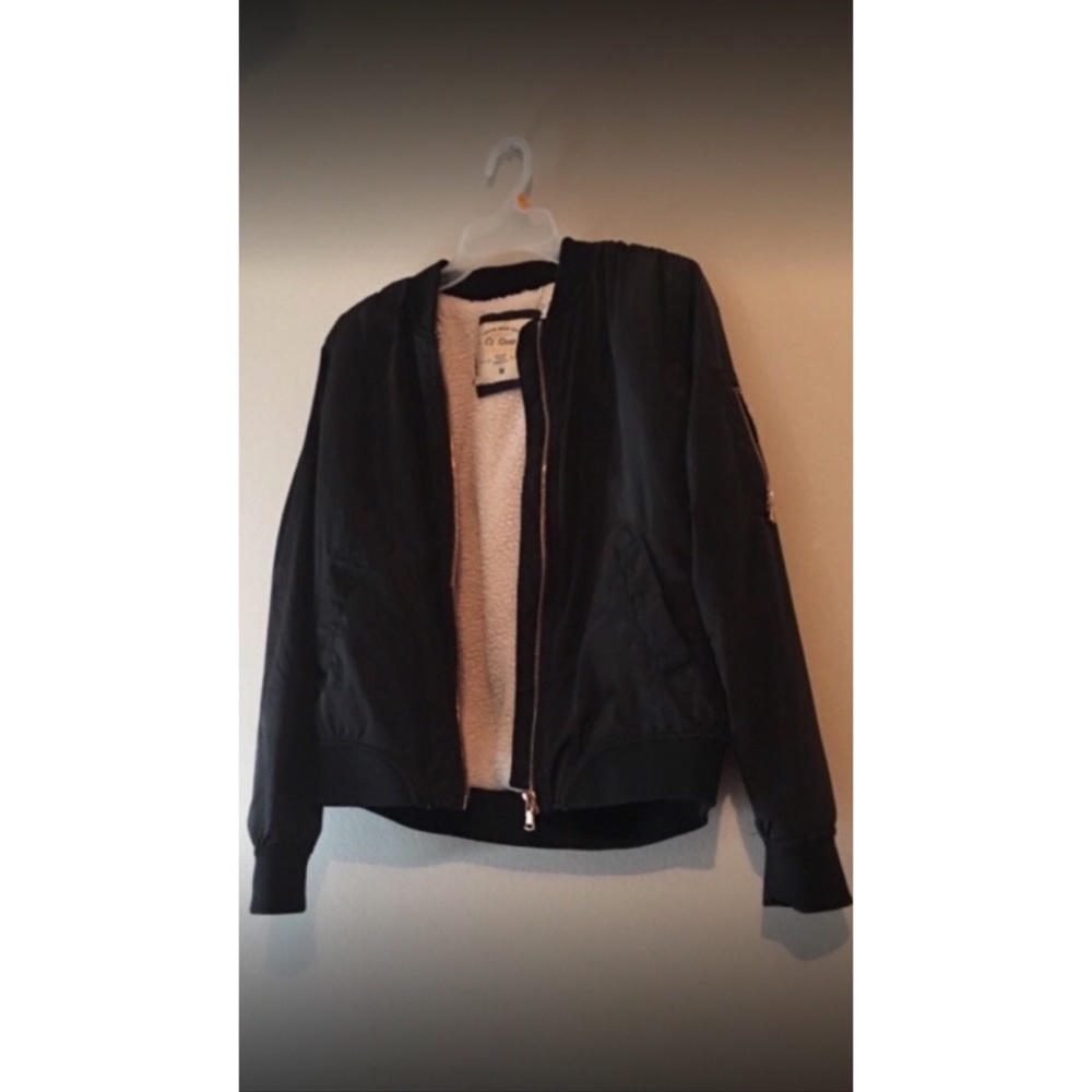 Bomber jacket