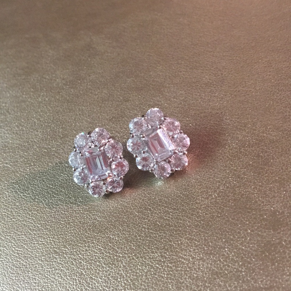 Cubic zirconia earrings