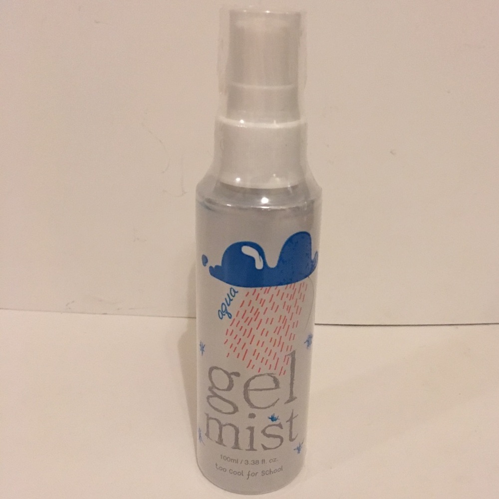 Aqua Gel Mist Moisturizing Spray New & Sealed!