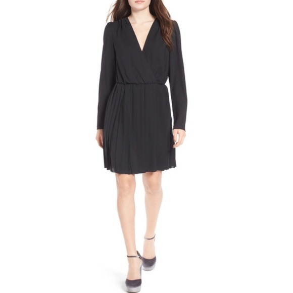 NWT Leith Pleated Long Sleeve Dress - Picture 1 of 8