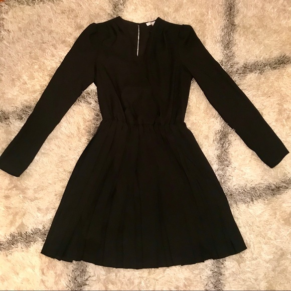 NWT Leith Pleated Long Sleeve Dress - Picture 5 of 8
