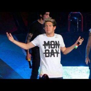 The crossed out Monday shirt that Nile horan wore
