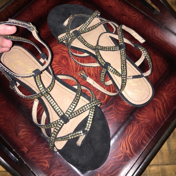 Black & gold gladiator sandals - Picture 1 of 2