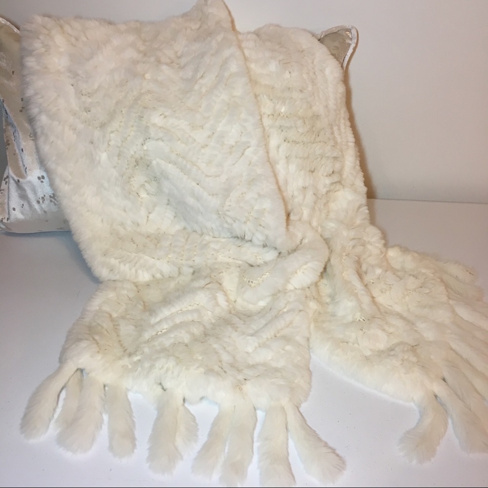 Luxurious Real Rabbit Fur Shawl
