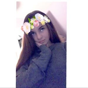 Meet your Posher, Alyssa