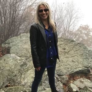 Meet your Posher, Cindy