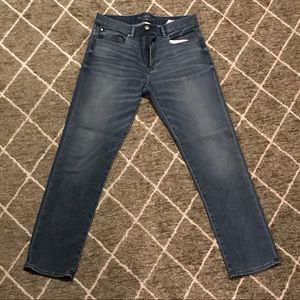 32x30 Banana Republic The Traveler Slim Jeans