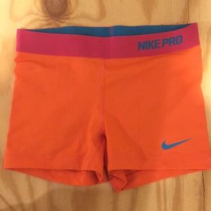 LAST DAY! Nike Pro short