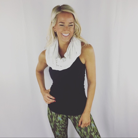 lululemon athletica Accessories - Lululemon signature Vinyasa scarf, white