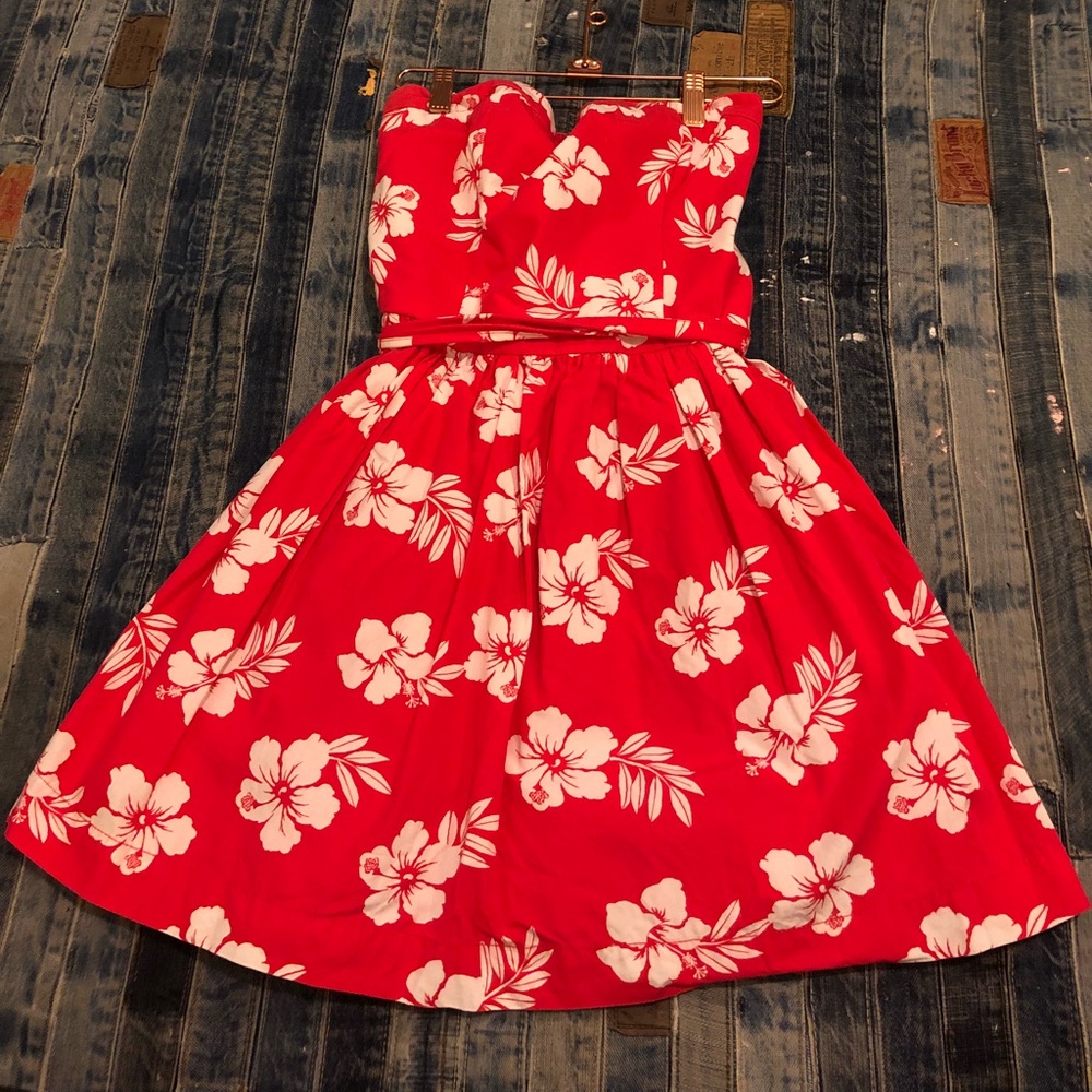 Hollister strapless sun dress