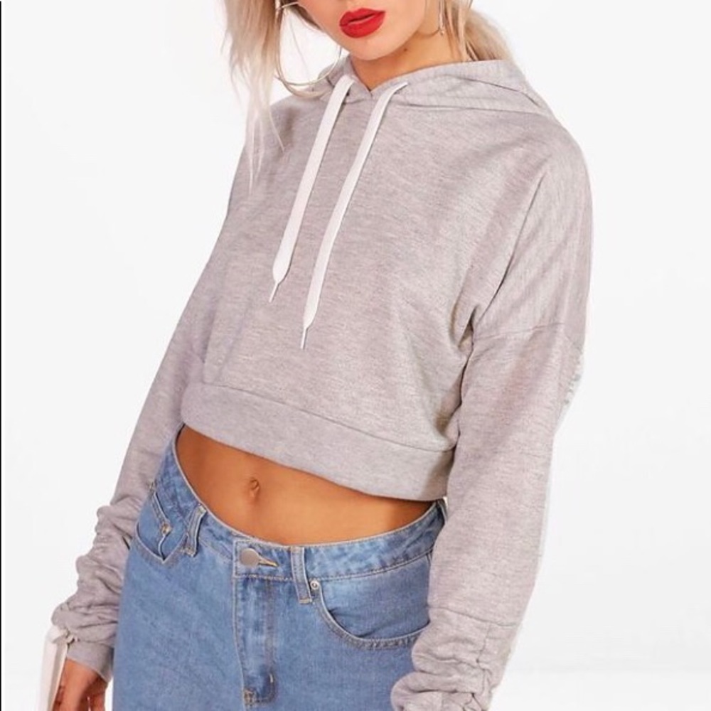 Cropped hoodie