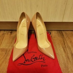 Christian Louboutin Nude So Kate Pumps