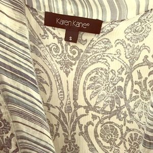 Karen Kane chiffon top
