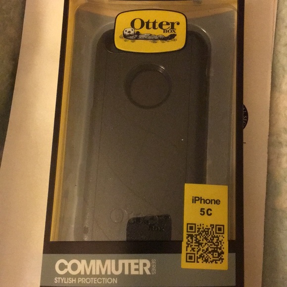 OtterBox Commuter iPhone 5C - Picture 1 of 2