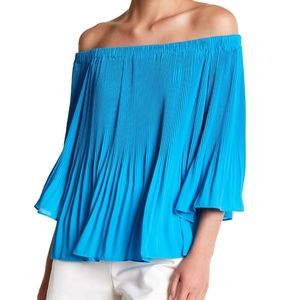 VINCE CAMUTO Accordion Bell Sleeve Blouse