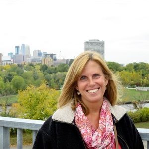 Meet your Posher, Marianne