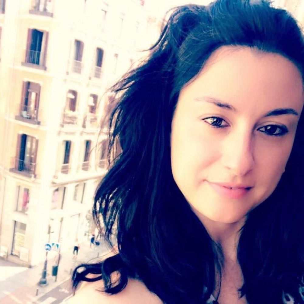 Meet your Posher, Mia