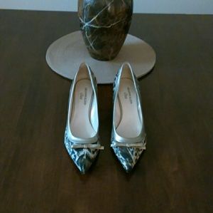 AK Anne Klein Women's Pumps