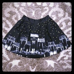 Black stary skirt