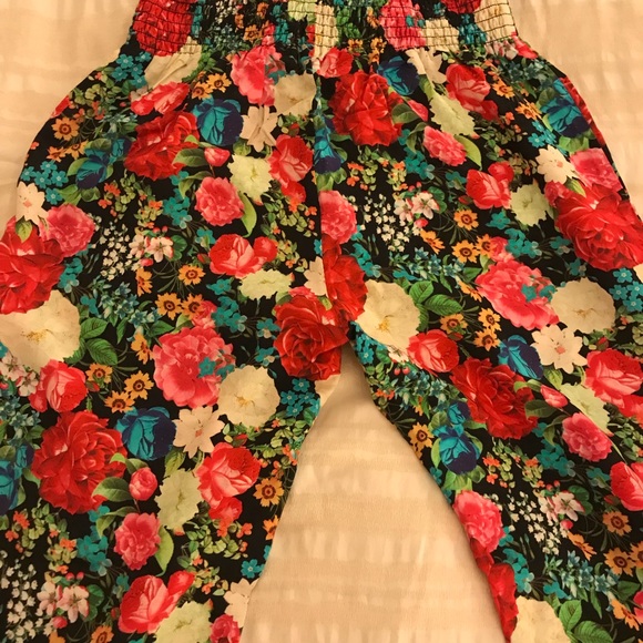 SOLD Wildfox flower delivery bells pants small NWT - Picture 7 of 8