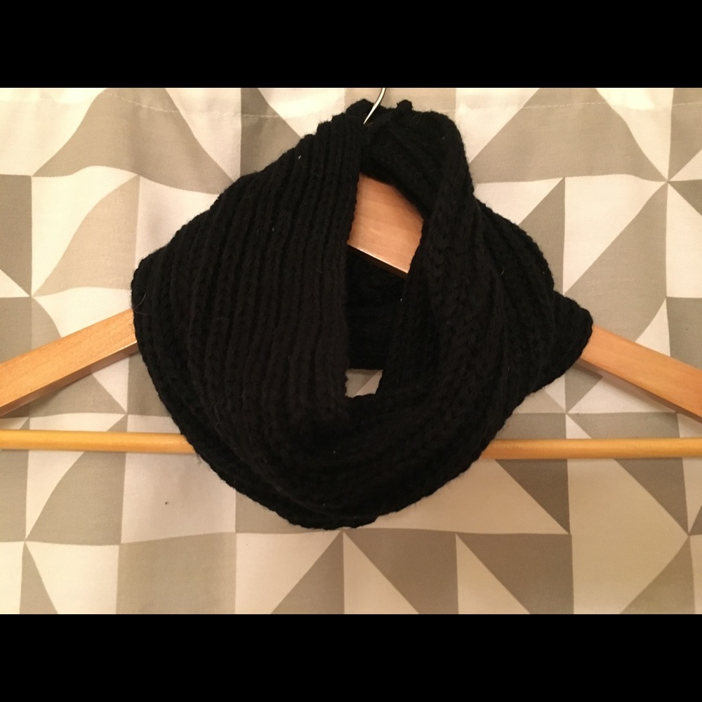 Knitted black snood scarf