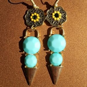 Spiikāh Earrings