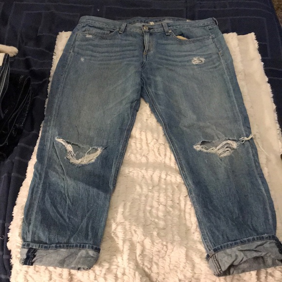 rag & bone Denim - Cute Rag & bones distressed boyfriend crop Jeans