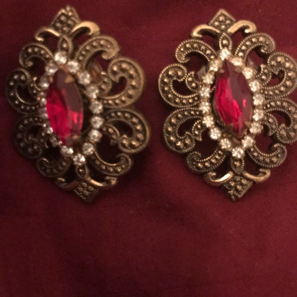 Fabulous ruby & crystal gold pierced large marquis earrings Vintage - Picture 2 of 5