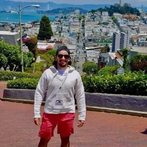 Meet your Posher, Roberto