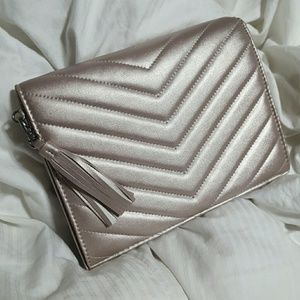 Neiman marcus quilted chevron clutch purse