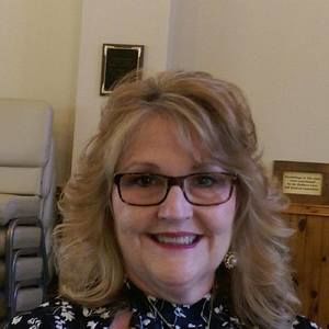 Meet your Posher, Carolyn