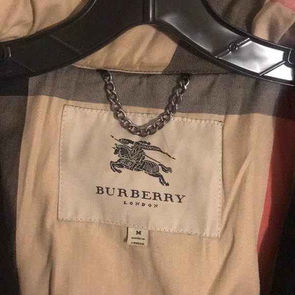 Burberry jacket - Picture 3 of 8