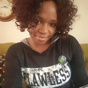 Meet your Posher, Kim