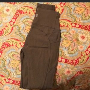 Lululemon leggings