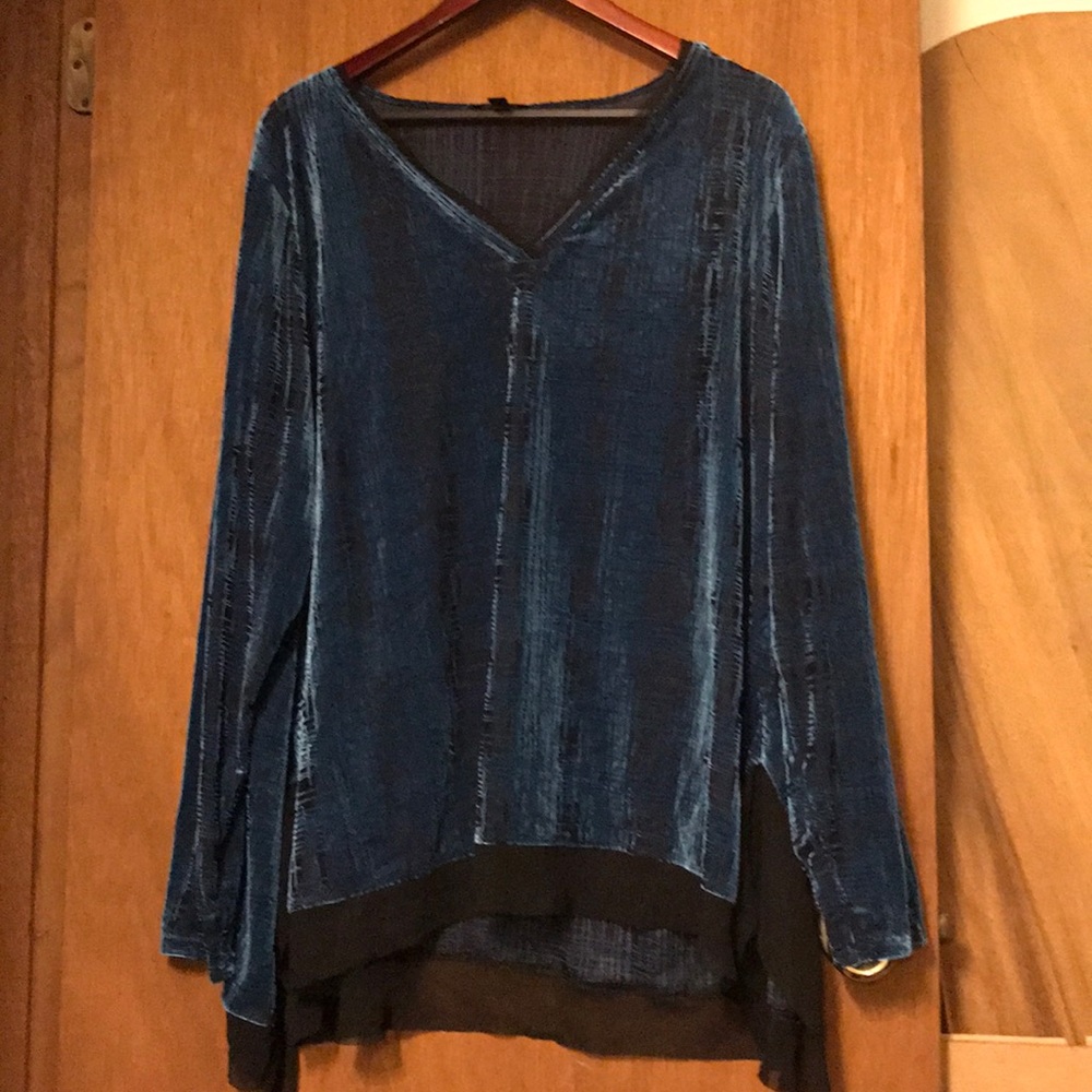 Simply Vera Wang tunic