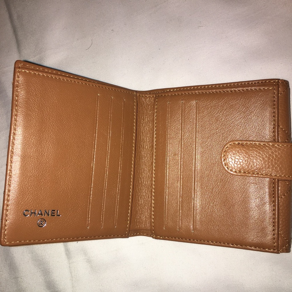 Authentic Chanel Women’s Bifold Coin Wallet - Picture 3 of 8
