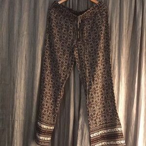 Black, White and Soft Pink wide leg pant