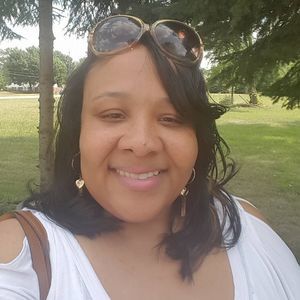 Meet your Posher, Lynette