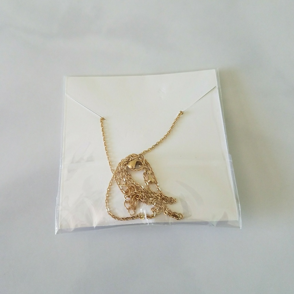 โ SOLD OUT โ Rose Necklace - Picture 2 of 2