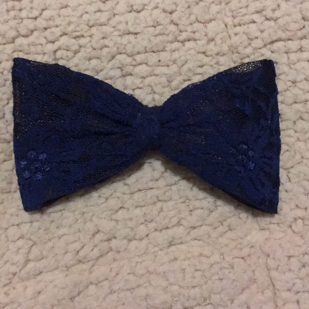 A bow