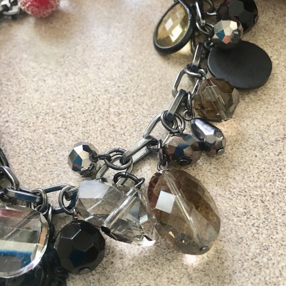 ✨NEW✨SMOKE CRYSTAL & BLACK CHARM BRACELET - Picture 9 of 11