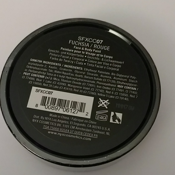 NYX SFX Creme Colour - Fushia * BNIB * - Picture 2 of 2