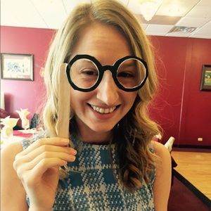 Meet your Posher, Tara