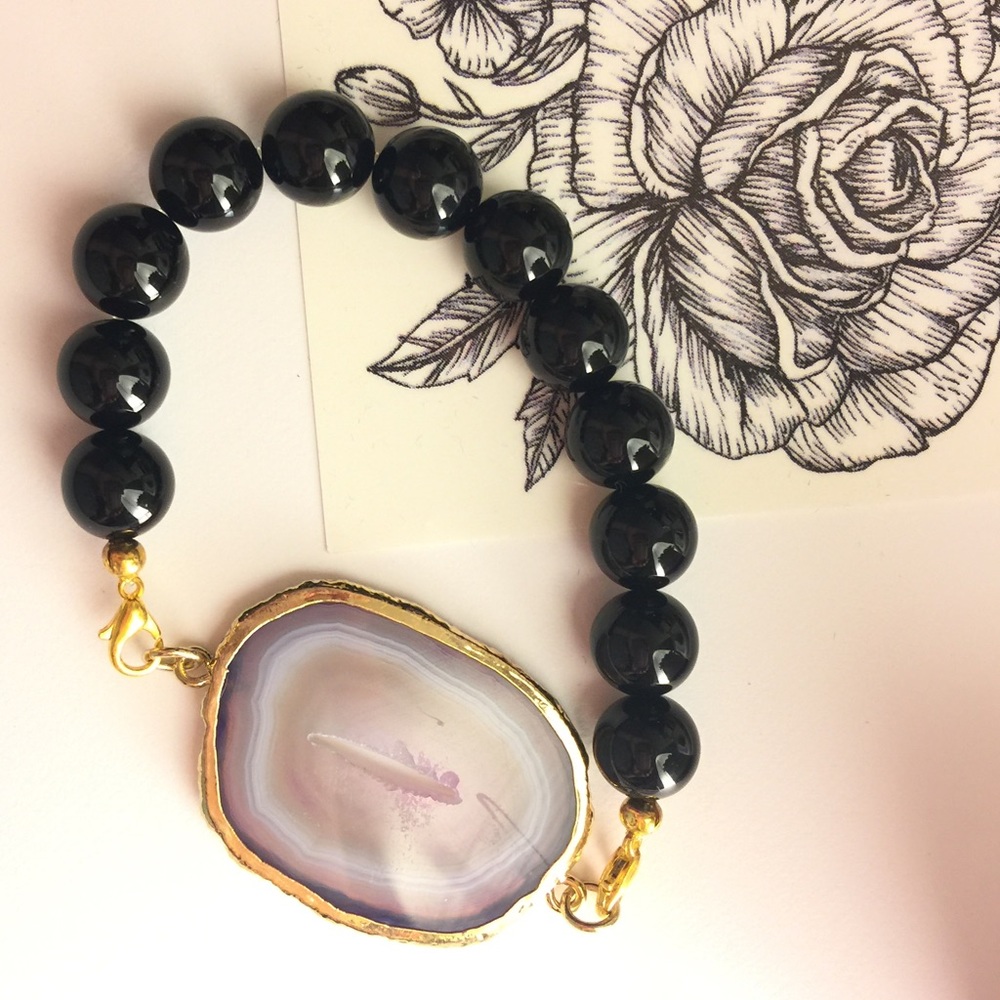 *HOST PICK* Handmade bracelet agate in gold tones