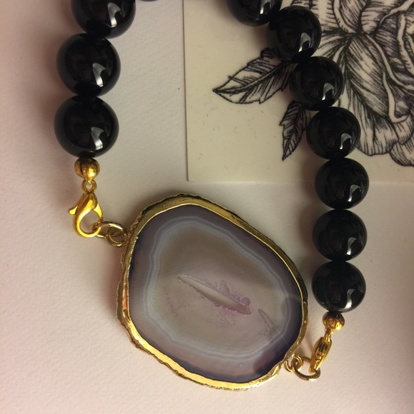 *HOST PICK* Handmade bracelet agate in gold tones - Picture 8 of 8