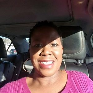 Meet your Posher, Moneke