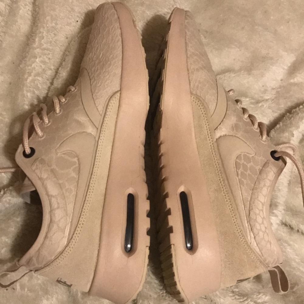 ❌⭕️sold❌⭕️Nike Air Max Theas Ultra Oatmeal