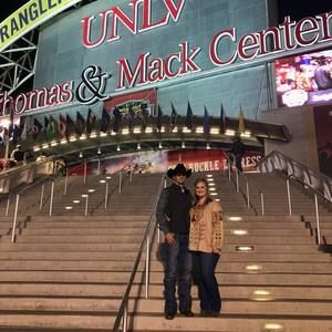 Meet your Posher, Bailey