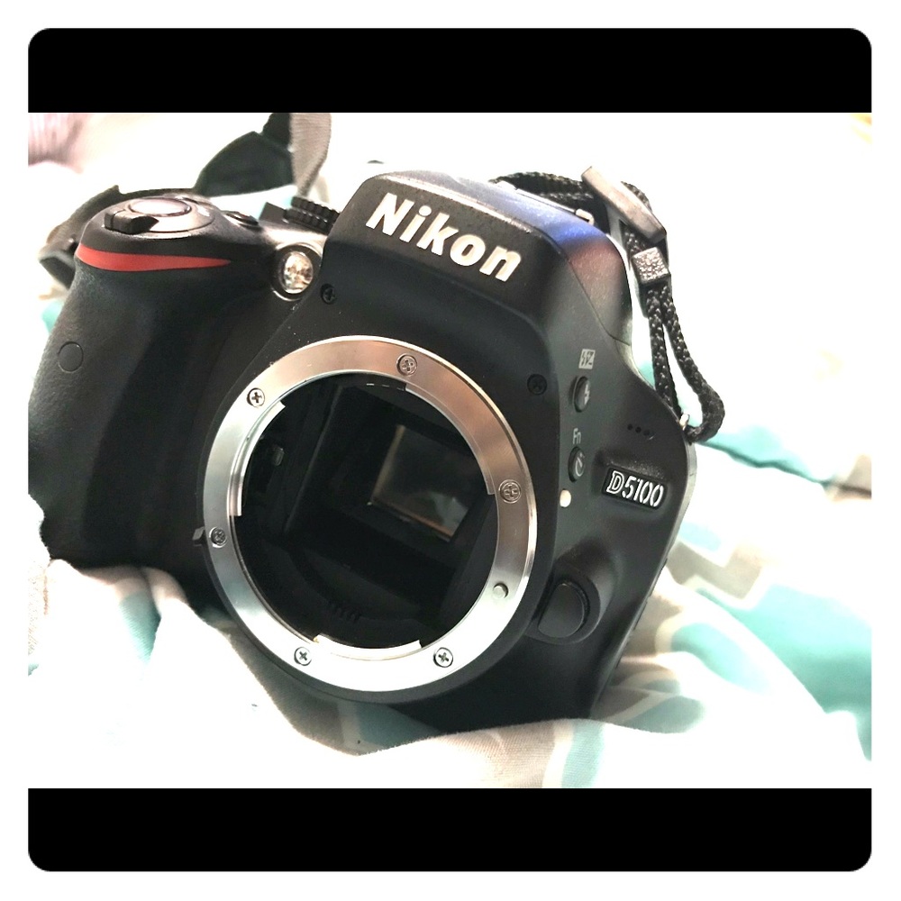 Black nikon dslr camera 5100